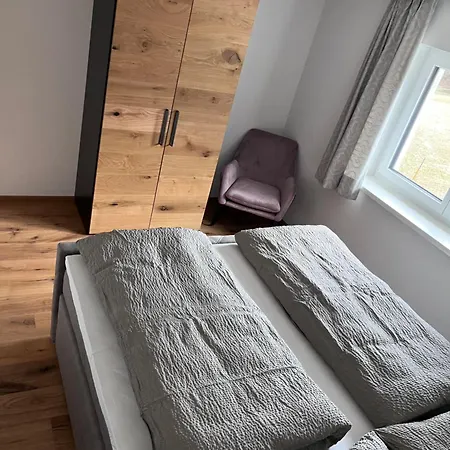 Tanzberger Apartman *