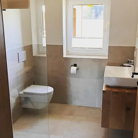 Tanzberger Apartament *